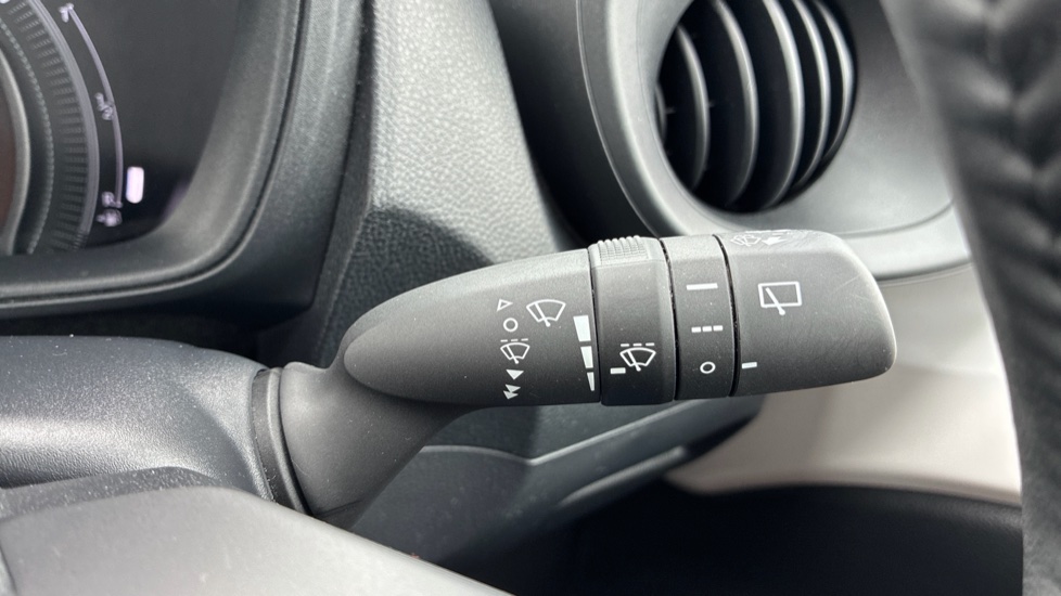 Toyota Aygo X 1.0 VVT-i Pure 5dr Petrol Hatchback - Image 33