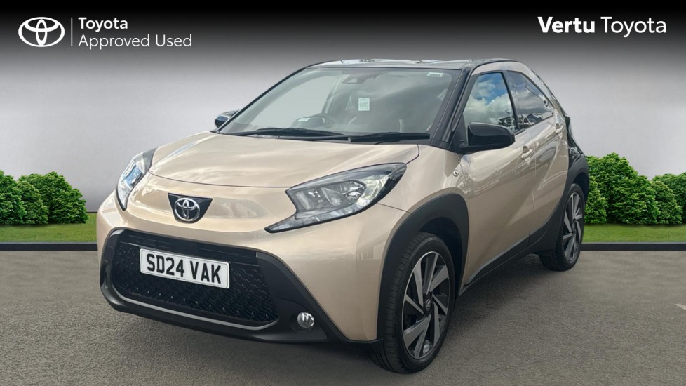 Toyota Aygo X 1.0 VVT-i Edge 5dr Auto Petrol Hatchback - Image 3