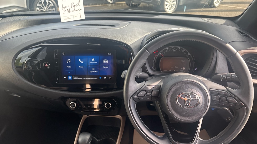 Toyota Aygo X 1.0 VVT-i Edge 5dr Auto Petrol Hatchback - Image 6