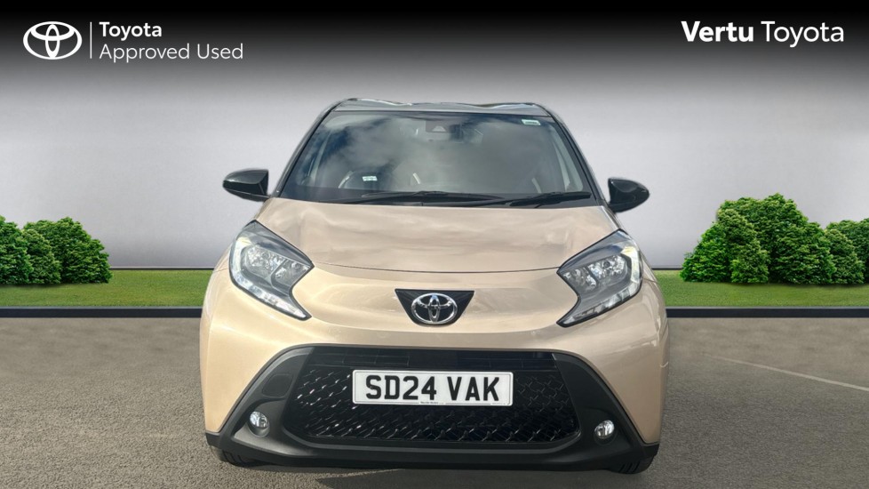 Toyota Aygo X 1.0 VVT-i Edge 5dr Auto Petrol Hatchback - Image 22