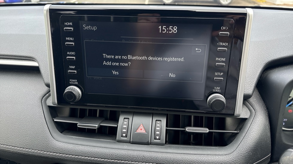 Toyota RAV4 2.5 VVT-i Hybrid Design 5dr CVT 2WD Hybrid Estate - Image 47
