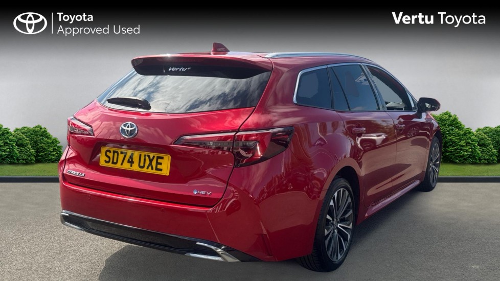 Toyota Corolla 1.8 Hybrid Design 5dr CVT Hybrid Estate - Image 2