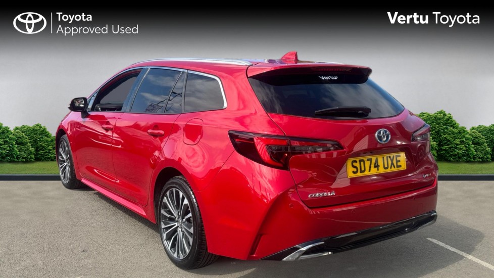 Toyota Corolla 1.8 Hybrid Design 5dr CVT Hybrid Estate - Image 4