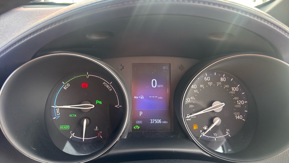 Toyota C-HR 1.8 Hybrid Dynamic 5dr CVT Hybrid Hatchback - Image 11