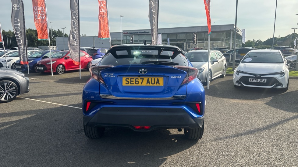 Toyota C-HR 1.8 Hybrid Dynamic 5dr CVT Hybrid Hatchback - Image 26