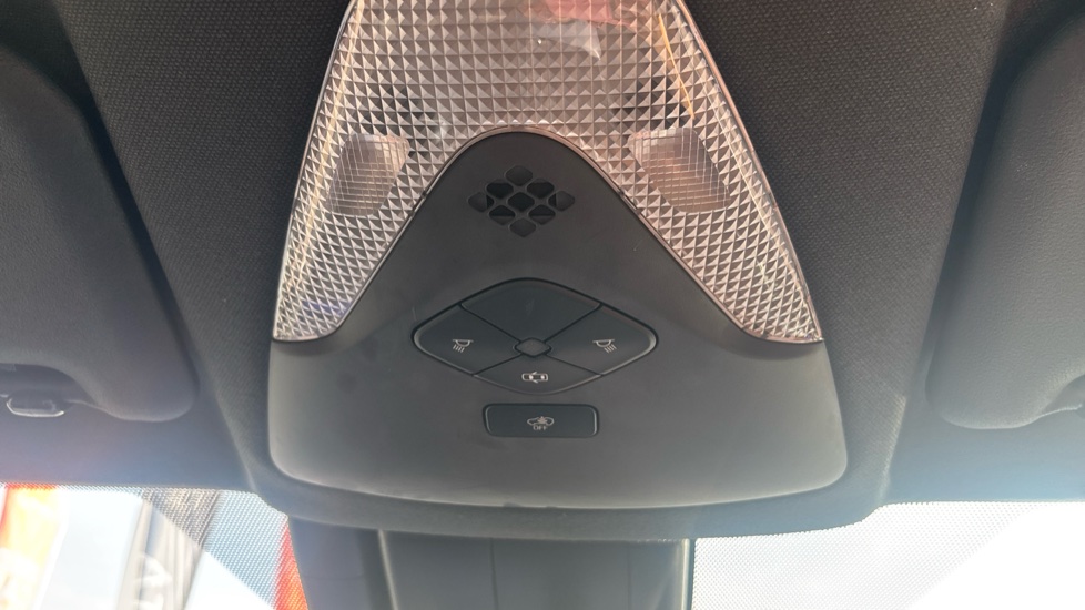 Toyota C-HR 1.8 Hybrid Dynamic 5dr CVT Hybrid Hatchback - Image 50