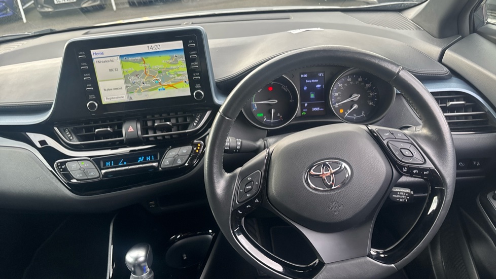 Toyota C-HR 2.0 Hybrid Design 5dr CVT Hybrid Hatchback - Image 6