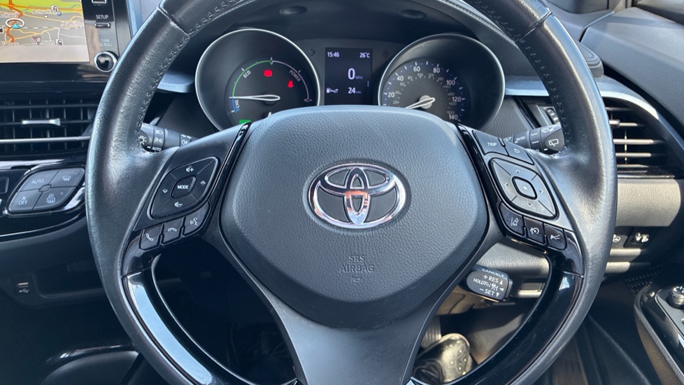 Toyota C-HR 1.8 Hybrid Design 5dr CVT Hybrid Hatchback - Image 10
