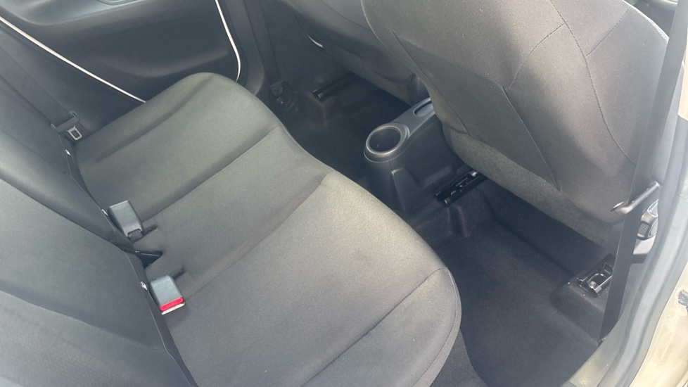 Toyota Aygo X 1.0 VVT-i Pure 5dr Petrol Hatchback - Image 18