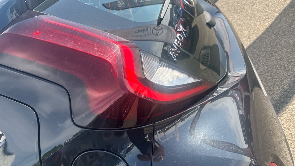 Toyota Aygo X 1.0 VVT-i Pure 5dr Auto Petrol Hatchback - Image 21