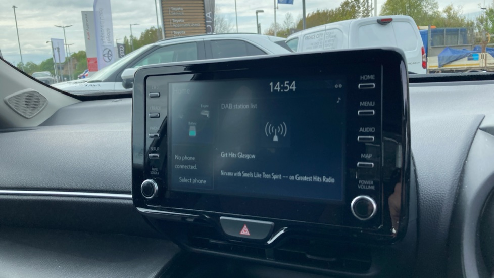 Toyota Yaris Cross 1.5 Hybrid Icon 5dr CVT Hybrid Estate - Image 9