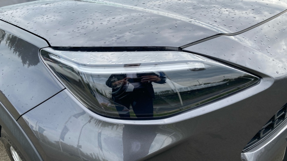 Toyota Yaris Cross 1.5 Hybrid Icon 5dr CVT Hybrid Estate - Image 20