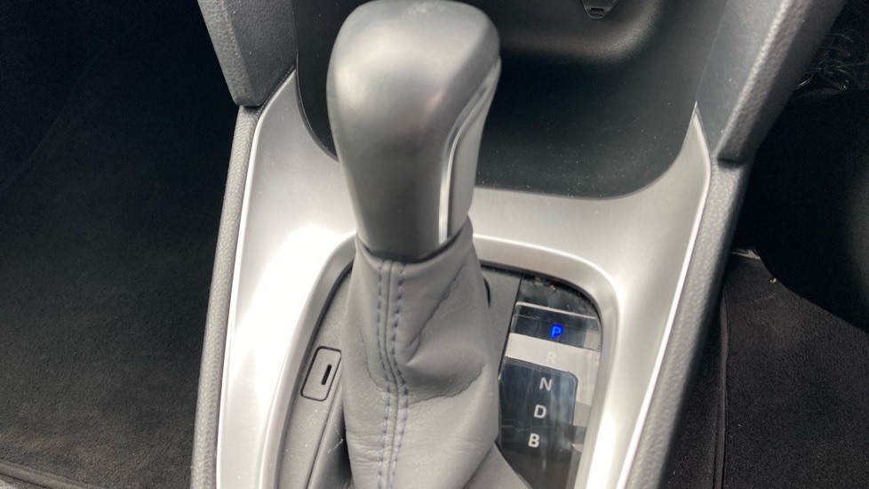 Toyota Yaris Cross 1.5 Hybrid Icon 5dr CVT Hybrid Estate - Image 41