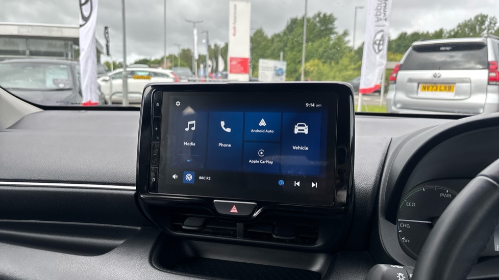 Toyota Yaris 1.5 Hybrid Icon 5dr CVT Hybrid Hatchback - Image 9