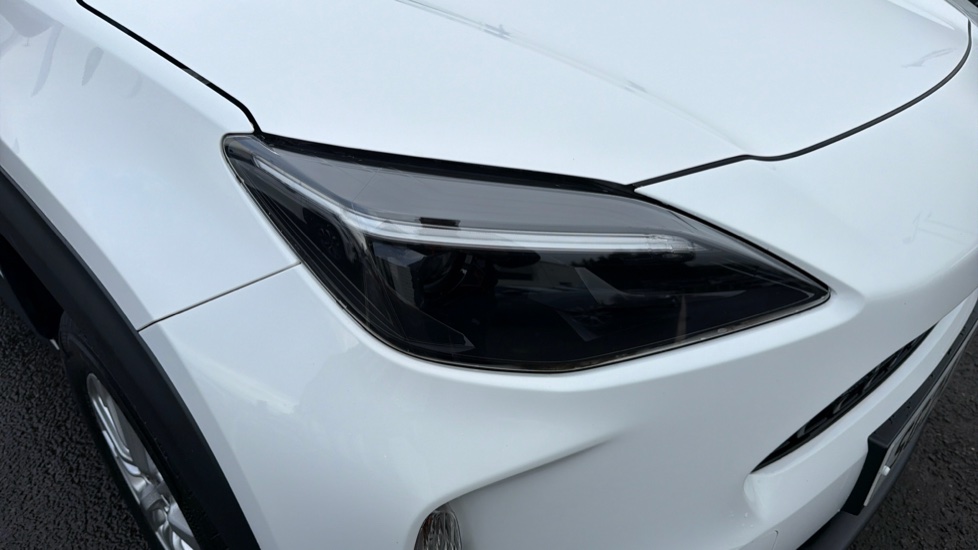 Toyota Yaris Cross 1.5 Hybrid Icon 5dr CVT Hybrid Estate - Image 20