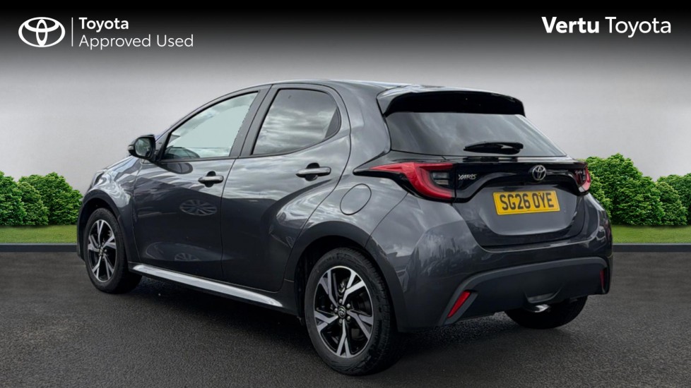 Toyota Yaris 1.5 Hybrid Design 5dr CVT Hybrid Hatchback - Image 4
