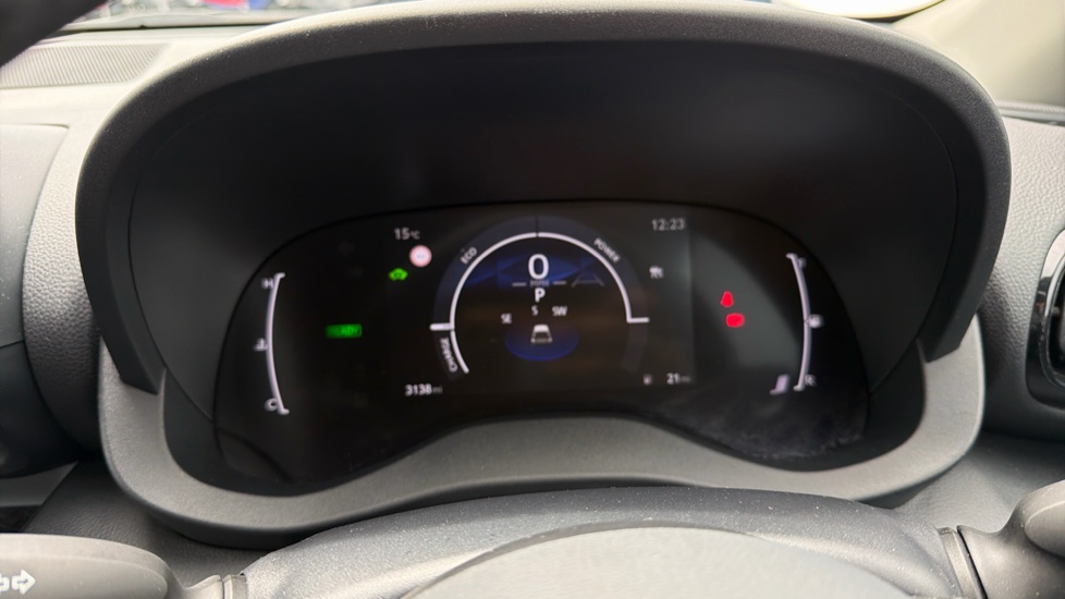 Toyota Yaris 1.5 Hybrid Design 5dr CVT Hybrid Hatchback - Image 35