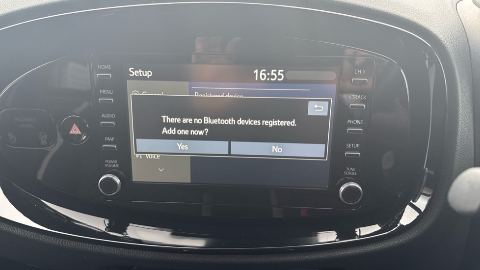 Toyota Aygo X 1.0 VVT-i Edge 5dr Petrol Hatchback - Image 35