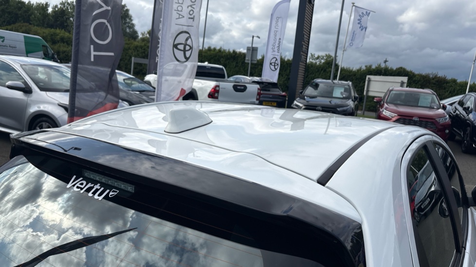 Toyota Yaris 1.5 Hybrid Icon 5dr CVT Hybrid Hatchback - Image 52