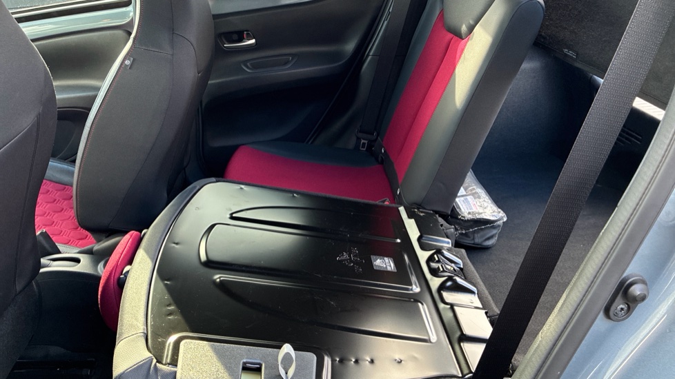 Toyota Aygo X 1.0 VVT-i Undercover 5dr Petrol Hatchback - Image 18