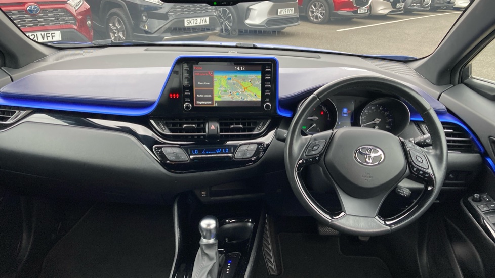 Toyota C-HR 1.8 Hybrid Dynamic 5dr CVT Hybrid Hatchback - Image 6