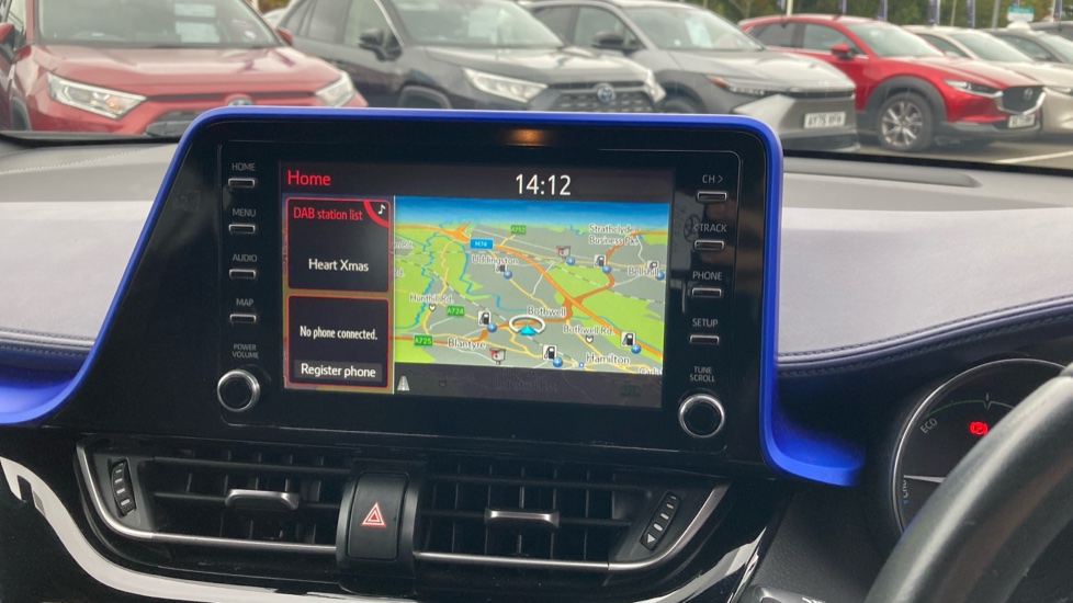 Toyota C-HR 1.8 Hybrid Dynamic 5dr CVT Hybrid Hatchback - Image 9