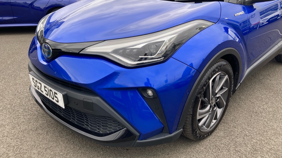 Toyota C-HR 1.8 Hybrid Dynamic 5dr CVT Hybrid Hatchback - Image 31