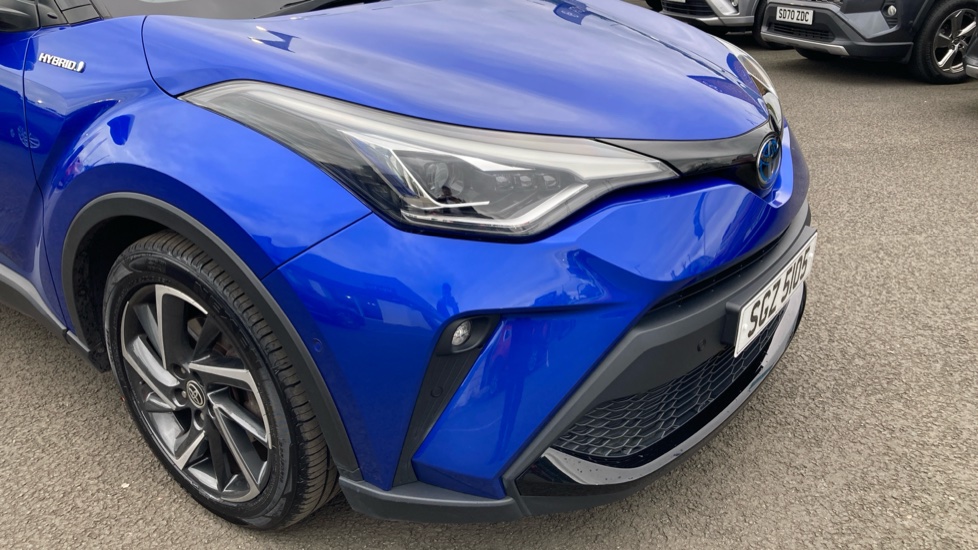 Toyota C-HR 1.8 Hybrid Dynamic 5dr CVT Hybrid Hatchback - Image 32