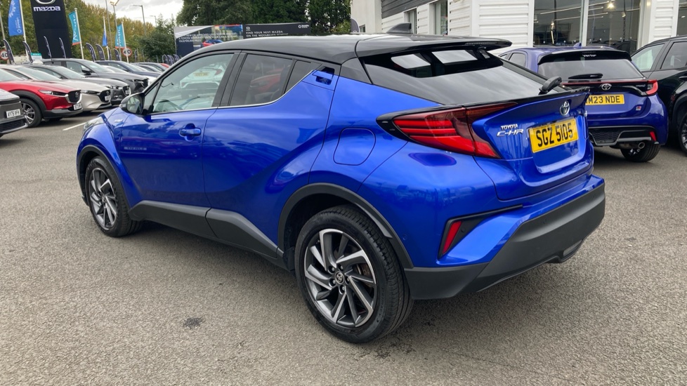 Toyota C-HR 1.8 Hybrid Dynamic 5dr CVT Hybrid Hatchback - Image 38