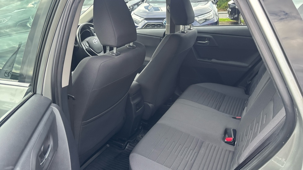 Toyota Auris 1.2T Icon Tech TSS 5dr Petrol Hatchback - Image 15