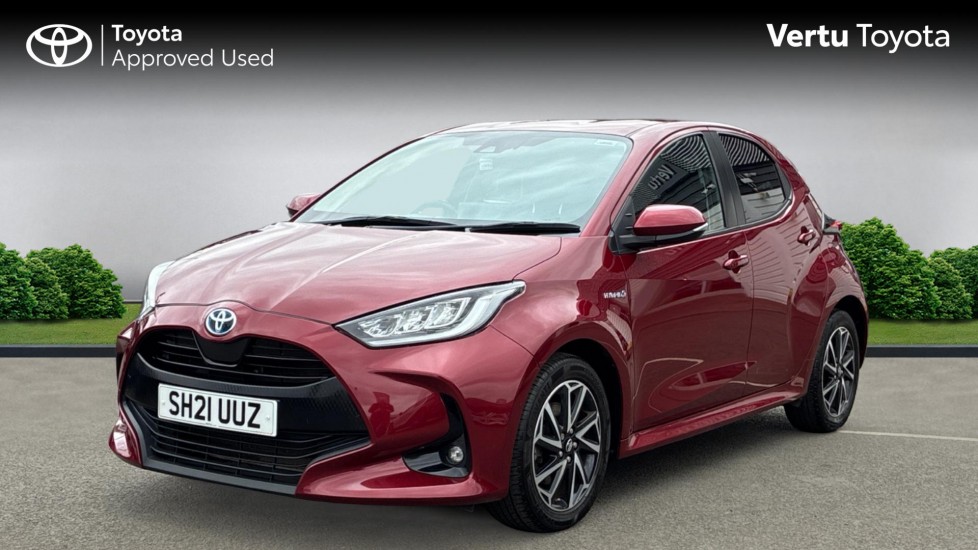Toyota Yaris 1.5 Hybrid Design 5dr CVT Hybrid Hatchback - Image 3