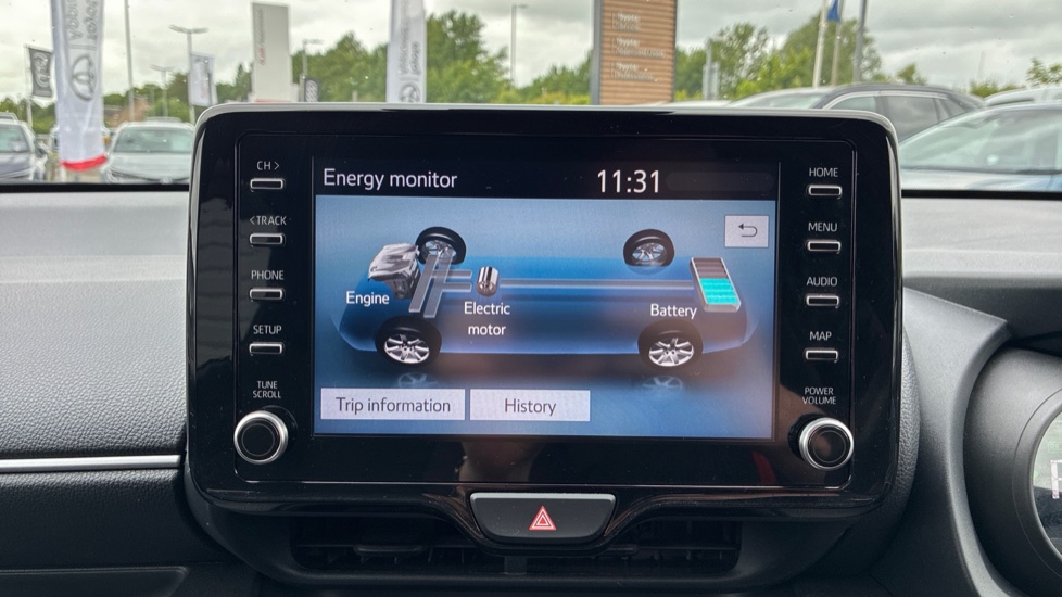 Toyota Yaris 1.5 Hybrid Design 5dr CVT Hybrid Hatchback - Image 46