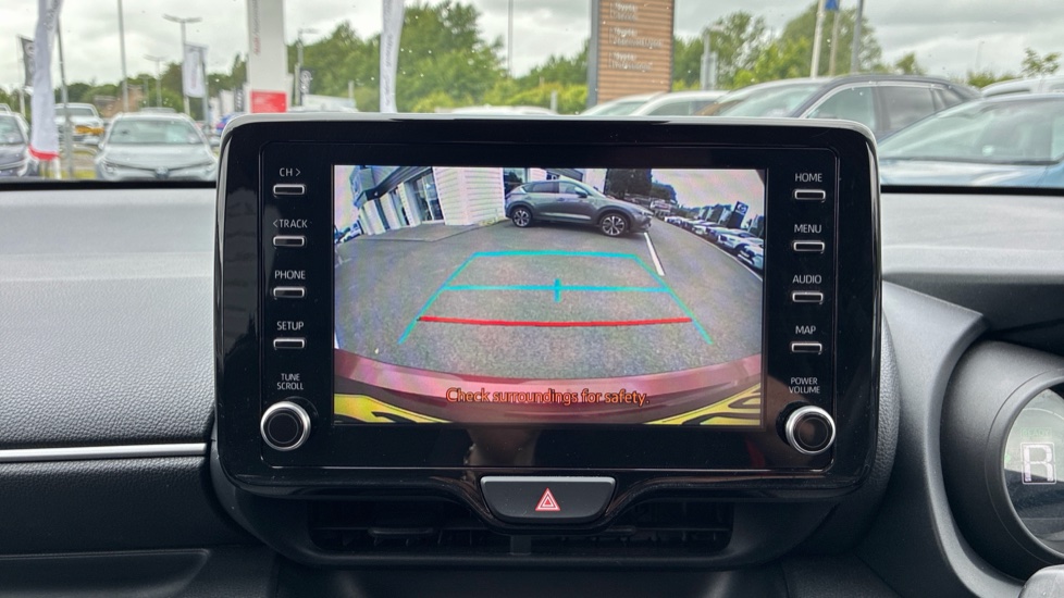 Toyota Yaris 1.5 Hybrid Design 5dr CVT Hybrid Hatchback - Image 49