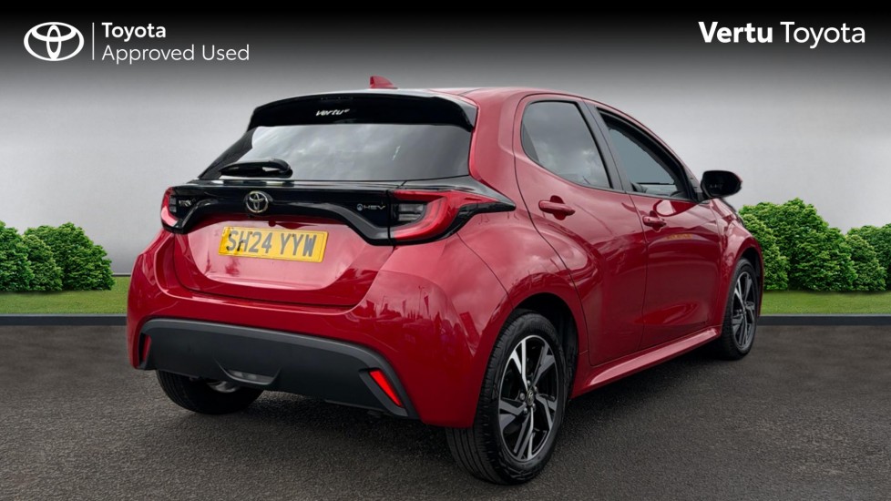 Toyota Yaris 1.5 Hybrid Design 5dr CVT Hybrid Hatchback - Image 2