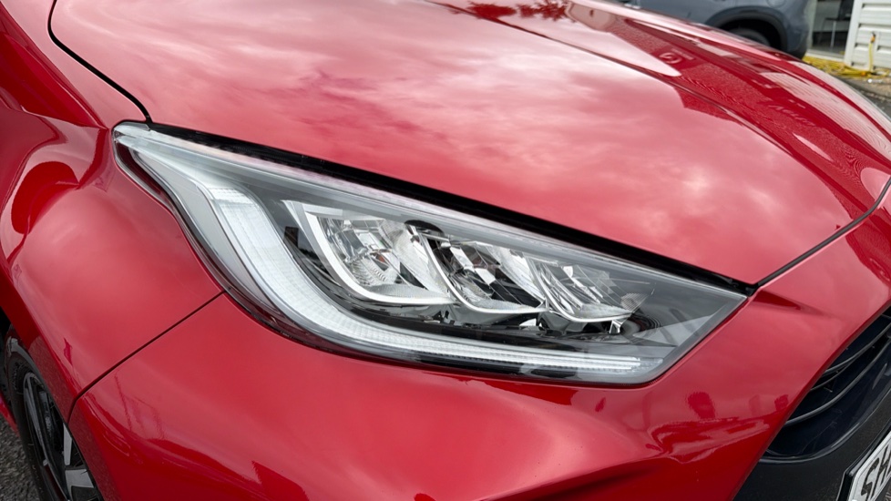 Toyota Yaris 1.5 Hybrid Design 5dr CVT Hybrid Hatchback - Image 20