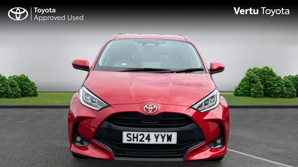 Toyota Yaris 1.5 Hybrid Design 5dr CVT Hybrid Hatchback - Image 22