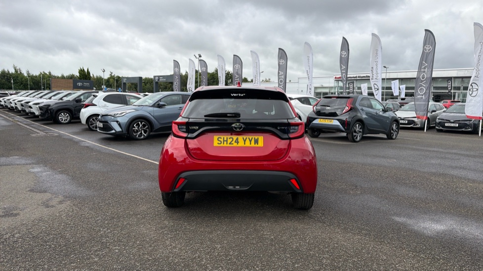 Toyota Yaris 1.5 Hybrid Design 5dr CVT Hybrid Hatchback - Image 26