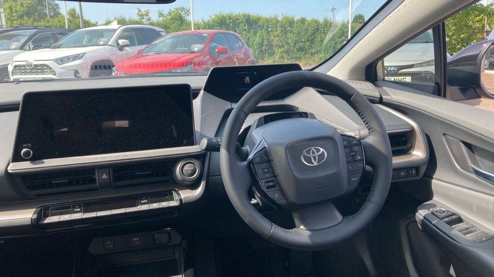 Toyota Prius 2.0 PHEV Design 5dr CVT Hatchback - Image 7