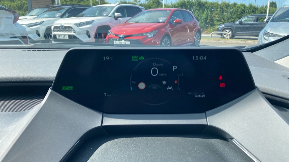 Toyota Prius 2.0 PHEV Design 5dr CVT Hatchback - Image 11