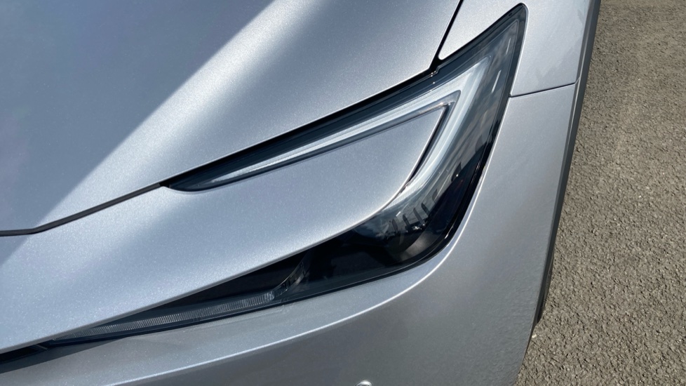 Toyota Prius 2.0 PHEV Design 5dr CVT Hatchback - Image 20