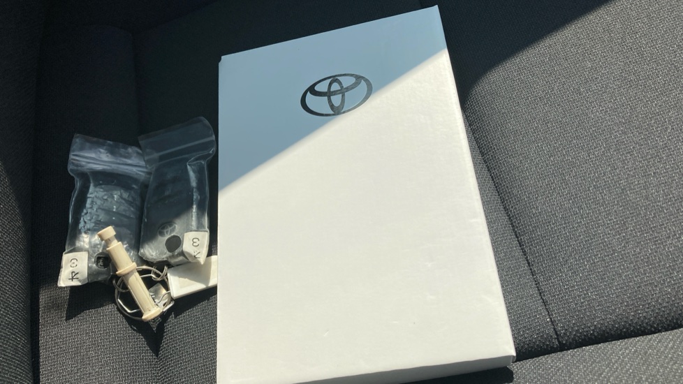 Toyota Prius 2.0 PHEV Design 5dr CVT Hatchback - Image 27