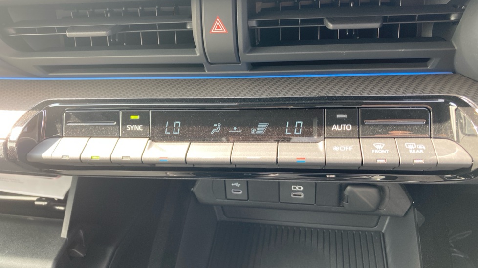 Toyota Prius 2.0 PHEV Design 5dr CVT Hatchback - Image 52