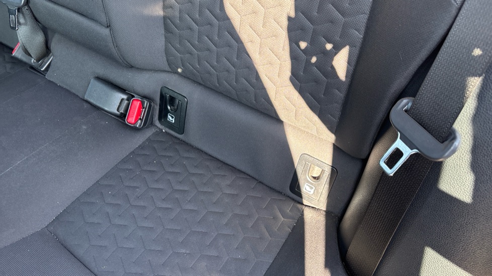 Toyota Corolla 1.8 VVT-i Hybrid Design 5dr CVT Hybrid Hatchback - Image 14