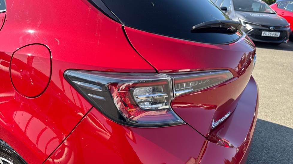 Toyota Corolla 1.8 VVT-i Hybrid Design 5dr CVT Hybrid Hatchback - Image 21