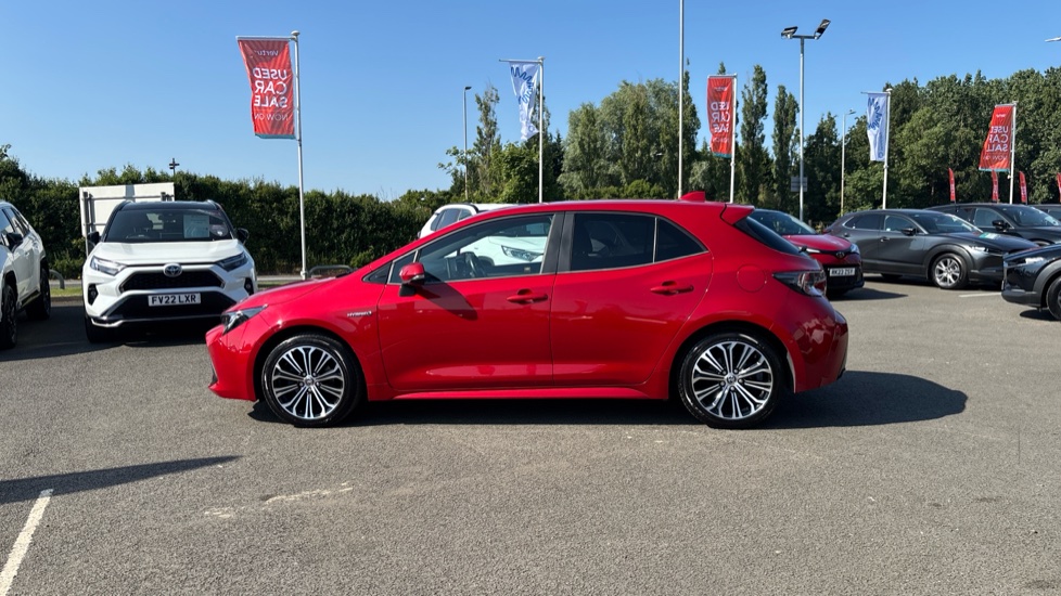 Toyota Corolla 1.8 VVT-i Hybrid Design 5dr CVT Hybrid Hatchback - Image 24