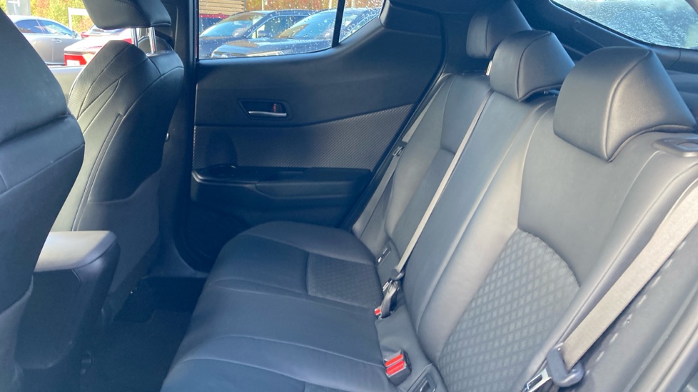 Toyota C-HR 1.8 Hybrid Excel 5dr CVT Hybrid Hatchback - Image 8