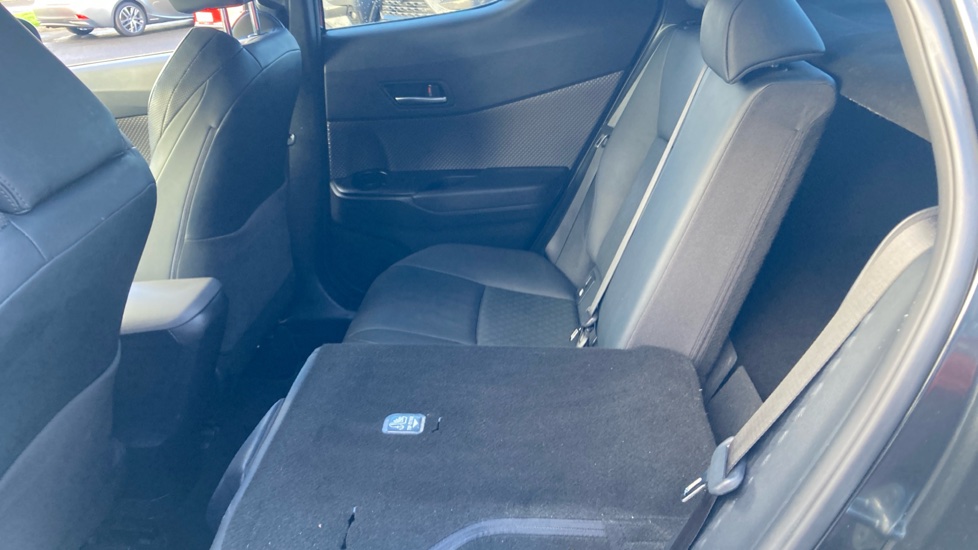 Toyota C-HR 1.8 Hybrid Excel 5dr CVT Hybrid Hatchback - Image 18