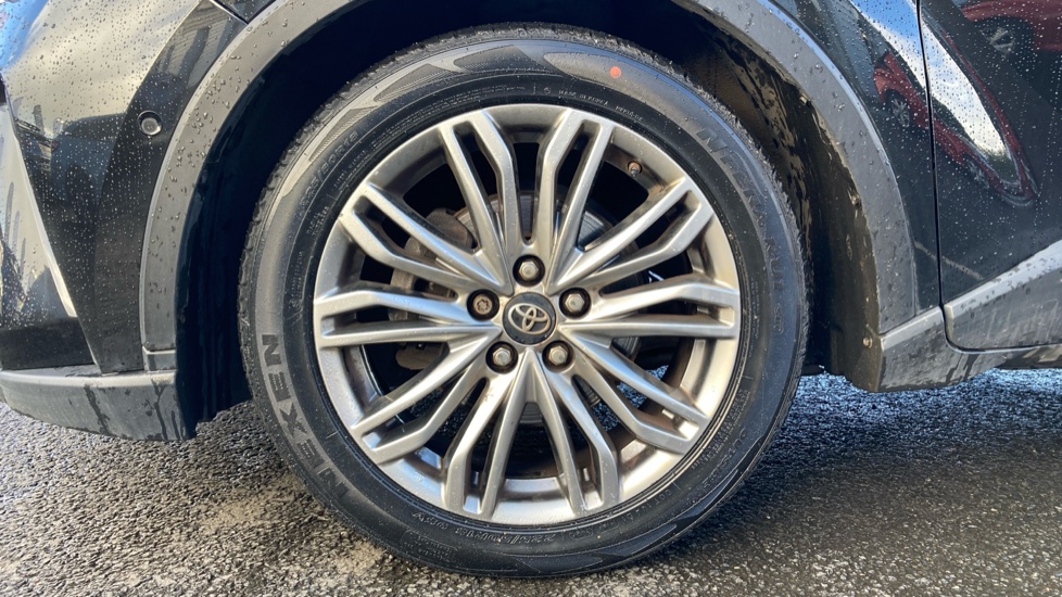 Toyota C-HR 1.8 Hybrid Excel 5dr CVT Hybrid Hatchback - Image 25