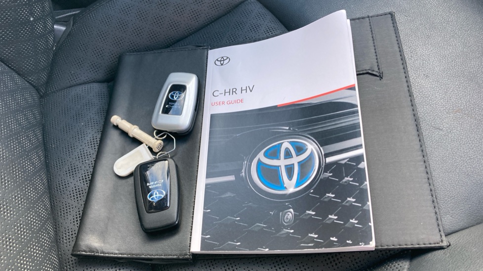Toyota C-HR 1.8 Hybrid Excel 5dr CVT Hybrid Hatchback - Image 27