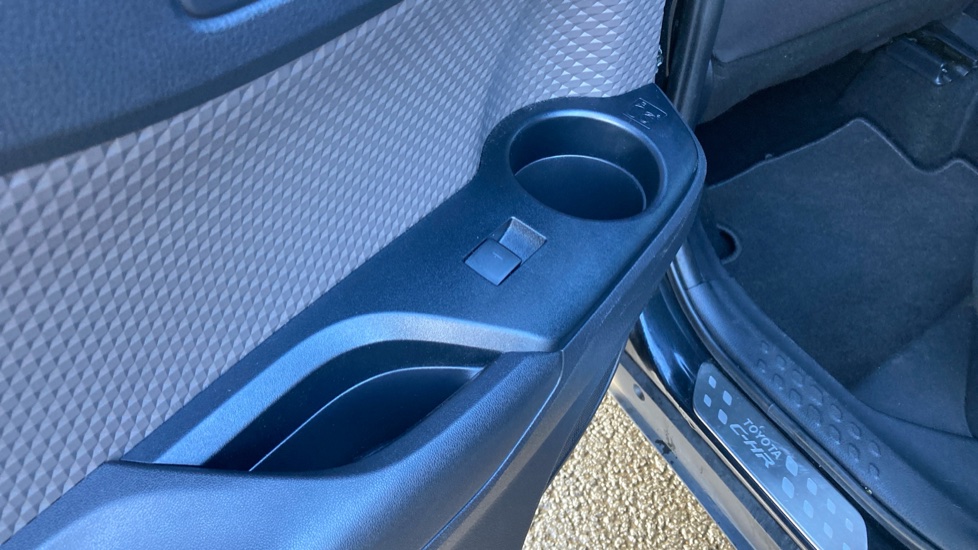 Toyota C-HR 1.8 Hybrid Excel 5dr CVT Hybrid Hatchback - Image 29
